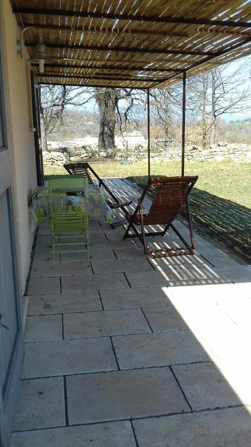 Le Marronnier Apartment Niozelles Exterior foto